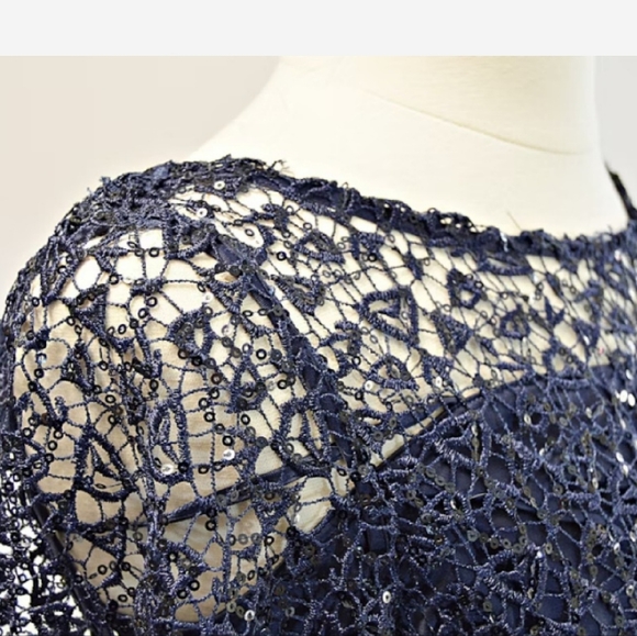 KAY UNGER Navy Evening Gown - Picture 6 of 12